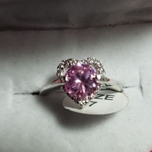 Heart Shaped Ring NWT